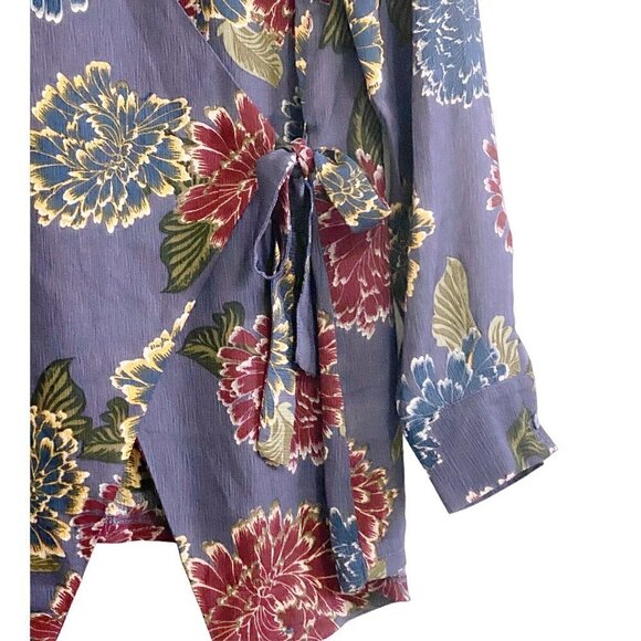 NWT EMELIA Floral Wrap Blouse, size M, Slate Blue Floral - Picture 5 of 9